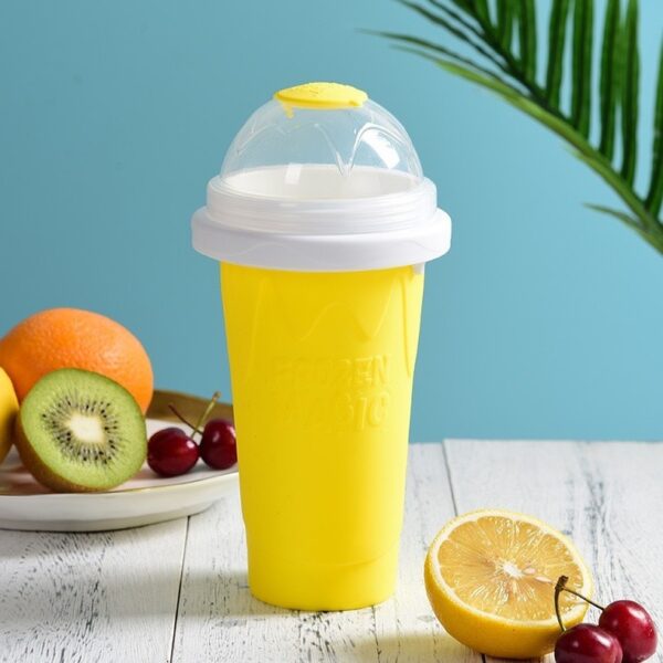 Slushy Cup | Slush Maker | Instant Ice Maker Cup for Hot Summers | Smoothies Cup Eco-friendly Double Layer | Instant Freeze Cup for Beverages and Cold Drinks 500ml (Random color)