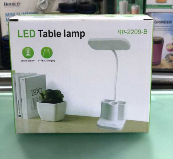 LED Learning Dormitory Bedroom Bedside Reading Night Light Table Lamp (qp-2209-B)