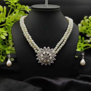 Imported Graceful Radiance Pearl Necklace Set with Exquisite Floral Pendant 🌟 | Artificial Jewellery For Girls & Women