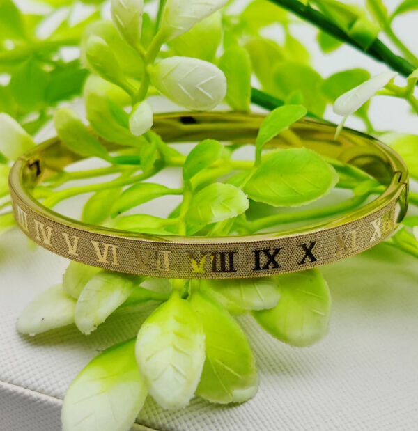 Adjustable Cartier-Inspired Roman Numeral Bracelet - Imported Luxury Gold Bracelet | Best Quality Artificial Bracelet For Girls & Women | Bracelet For Every Occasion | Elegant Design ✨