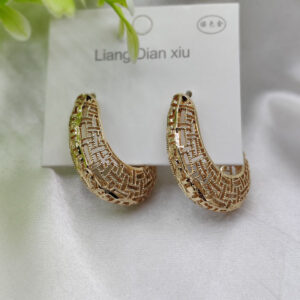 Imported Elegant Crystal Flower Dangle Earrings – Graceful & Stylish - Luxurious Gold Finish | Best Quality Artificial Earrings For Girls & Women