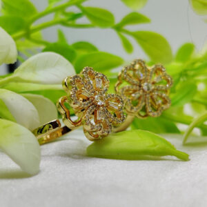 1 Piece Imported Dazzling Dual-Tone Floral Moveable Rings 🌟 | Luxurious Design Ring | Adjustable Ring | Ring For Girls & Women ✨