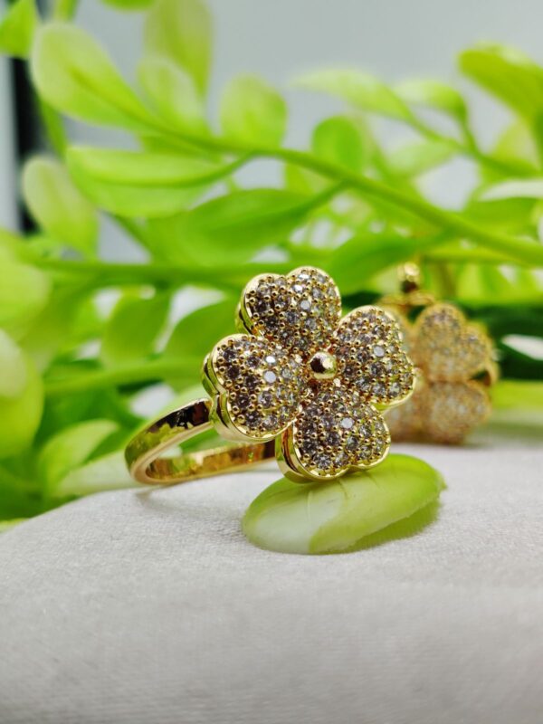 1 Piece Imported Blossoming Elegance Moveable Ring – Gold & Silver Color Options 🌟 | Luxurious Design Ring | Adjustable Ring | Ring For Girls & Women ✨