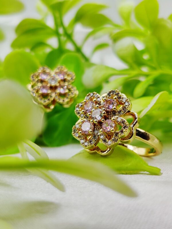 1 Piece Imported Elegant Moveable Floral Cluster Ring with Sparkling Zircon Detailing 🌟 | Luxurious Design Ring | Adjustable Ring | Ring For Girls & Women ✨
