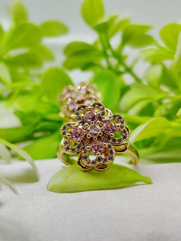 1 Piece Imported Elegant Moveable Floral Cluster Ring with Sparkling Zircon Detailing 🌟 | Luxurious Design Ring | Adjustable Ring | Ring For Girls & Women ✨