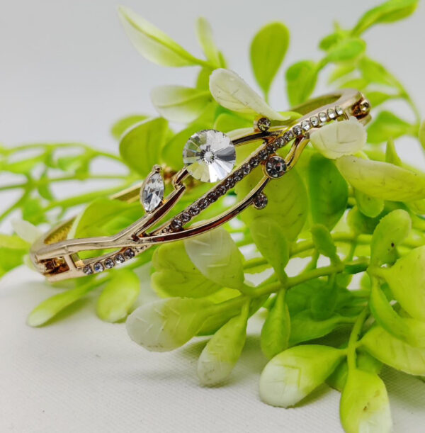 Elegant Adjustable Imported Crystal Vine Bracelet – A Dazzling Masterpiece | Best Quality Artificial Bracelet For Girls & Women | Imported Glamour for Every Occasion