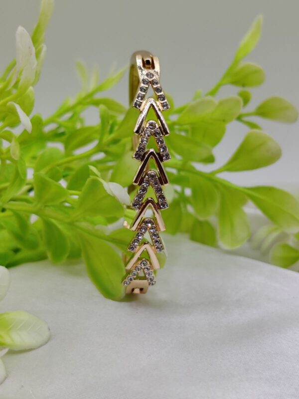 1 Piece Imported Elegant Adjustable Bracelet with Different Design | Twisted, Heart, Chevron, Dazzling Crossed, Intricately Crafted Design | Adjustable Bracelet – Best Quality Artificial Bracelet For Girls & Women ( Golden )